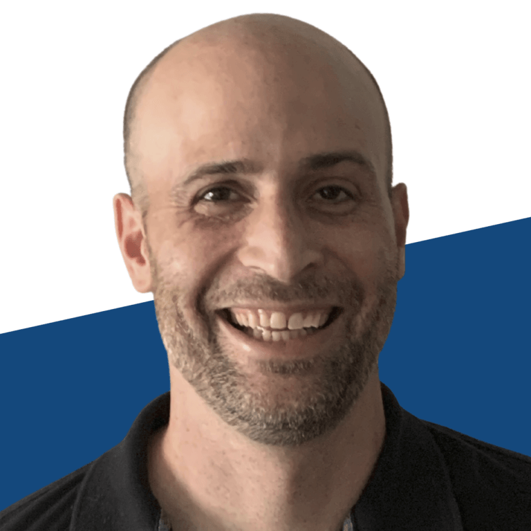 Alex Hitch headshot